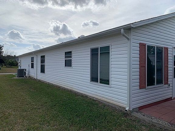 3rd image of 32901 Enchanted Oaks Ln