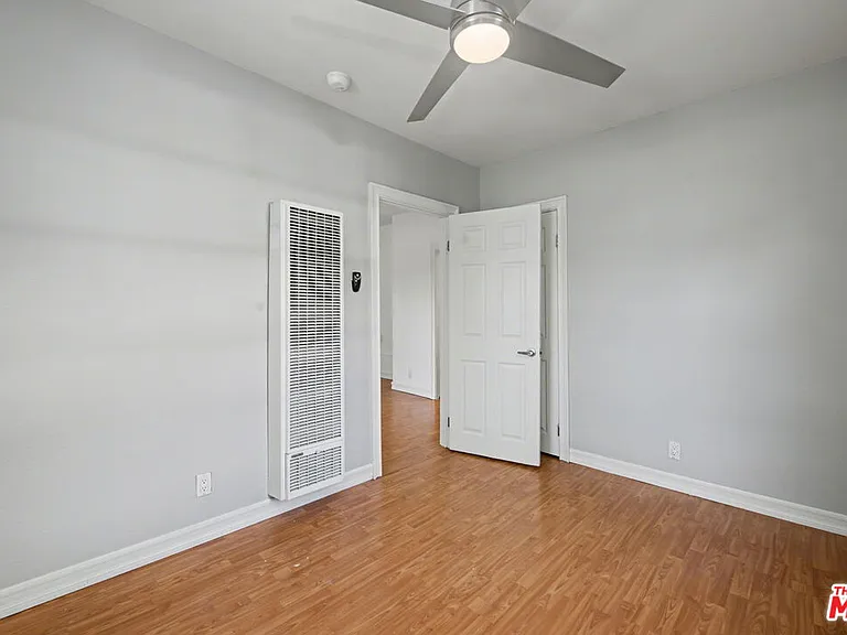 807 Annan Ter — Photo 16
