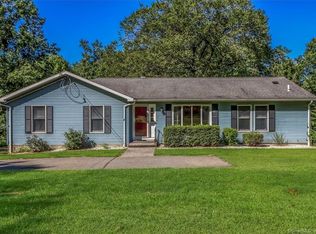 291 Riggs St, Oxford, CT 06478