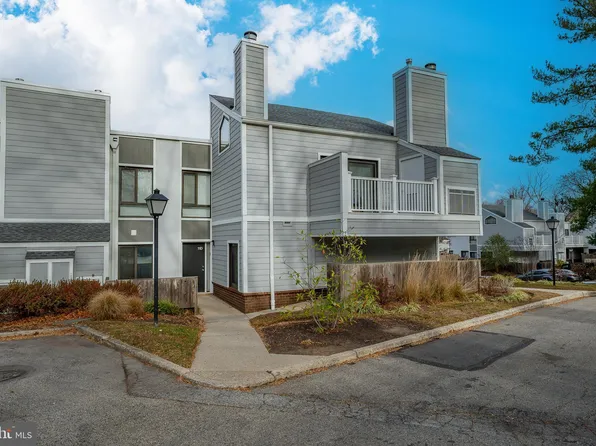 1730 Oakwood Ter APT 11D, Penn Valley, PA 19072