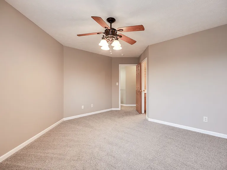2043 Pine Forest Dr — Photo 11