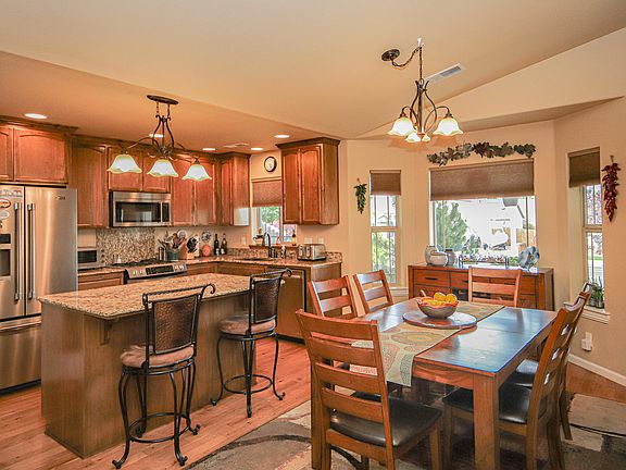 4th image of 465 Sienna Hills Dr