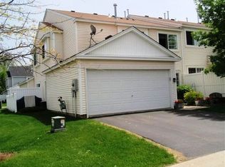 483 Leeward Trl, Woodbury, MN 55129