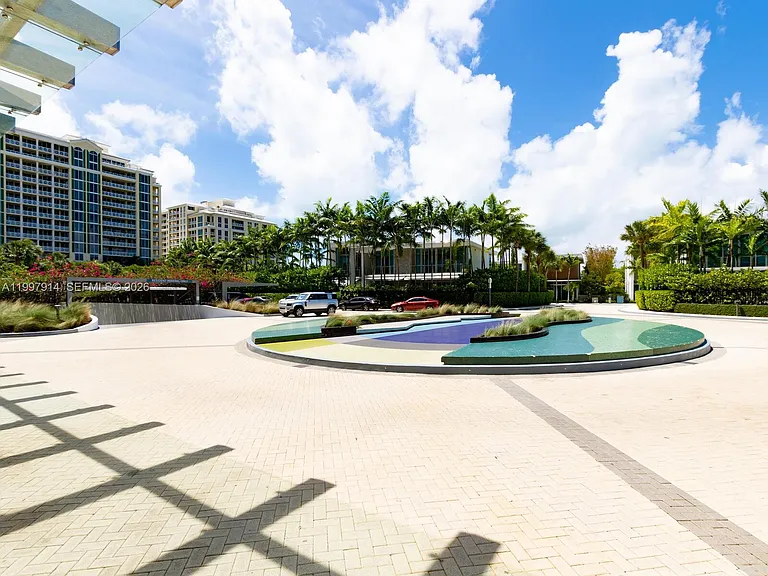 360 Ocean Dr #304S — Photo 38