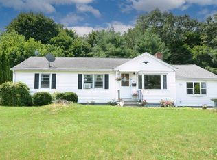 42 Hillside Ave, Webster, MA 01570
