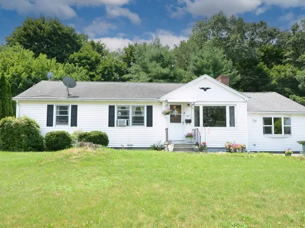 42 Hillside Ave, Webster, MA 01570