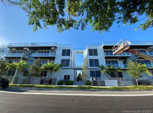 529 SW 11th St #301, Miami, FL 33129