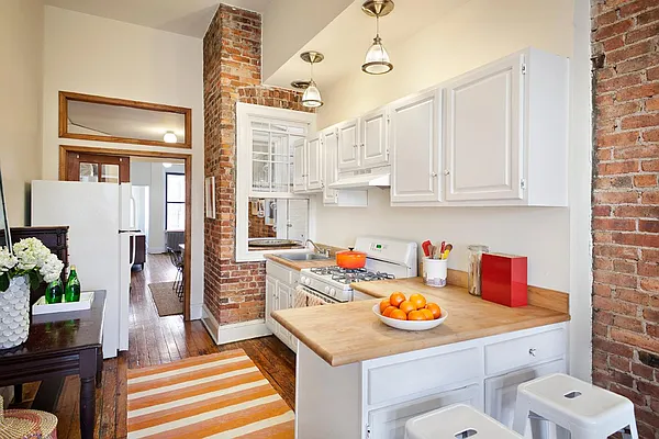 Sold by Real Direct | media 10