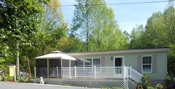 1st image of 115 Sycamore Dr