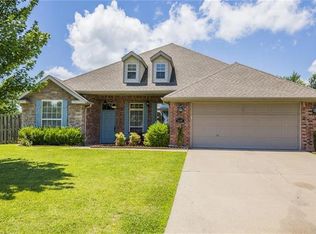 3130 Greenwich St, Springdale, AR 72764