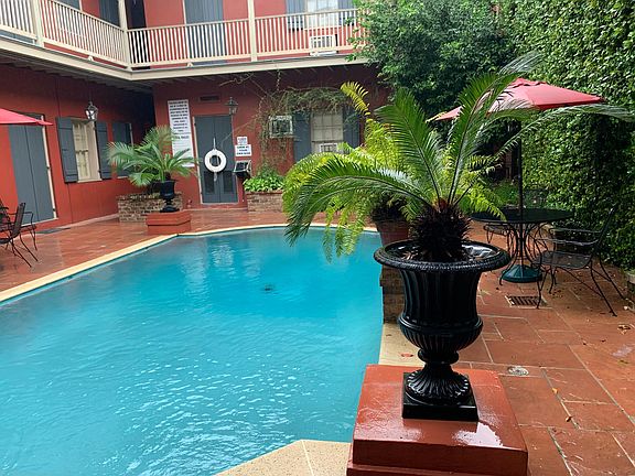 5th image of 1119 Chartres St APT 105