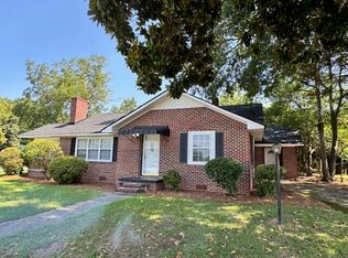 107 Sumter St, Manning, SC 29102