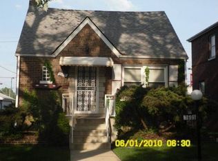 7609 S Artesian Ave, Chicago, IL 60652