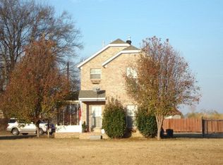 24 Sharp Rd, Crawfordsville, AR 72327
