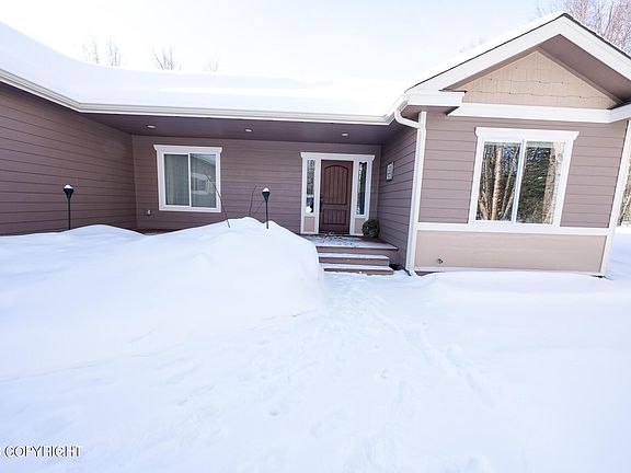 2nd image of 6502 N Sun Cir
