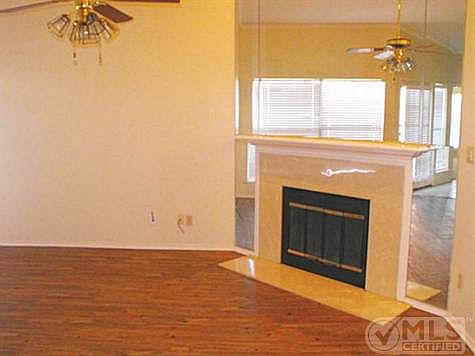 3rd image of 2730 Silver Creek Dr APT 226