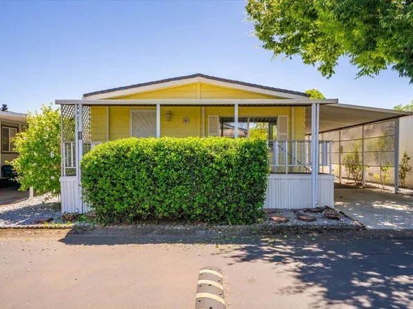 20350 Hole In One Dr Space 56, Redding, CA 96002