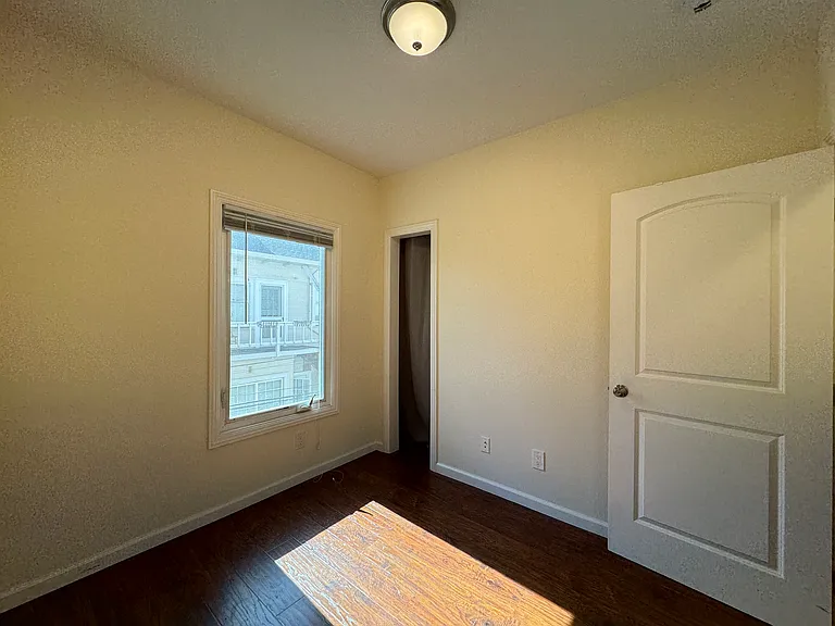 2079-87 Delaware Street — Photo 58