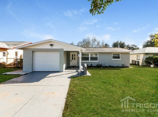 1511 Fox Run Dr, Tarpon Springs, FL 34689