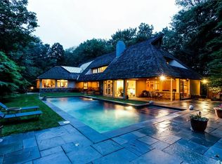 33 Mount Holly Dr, Rye, NY 10580