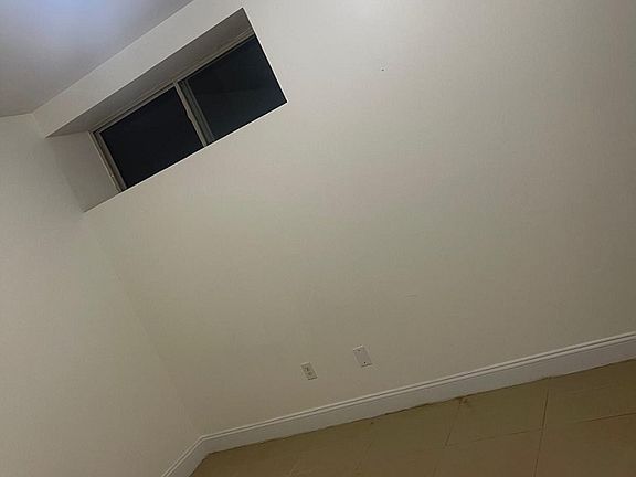 3rd image of 53 Nelson Ave Floor 1