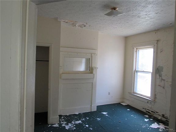 3rd image of 50 Dayton Ave