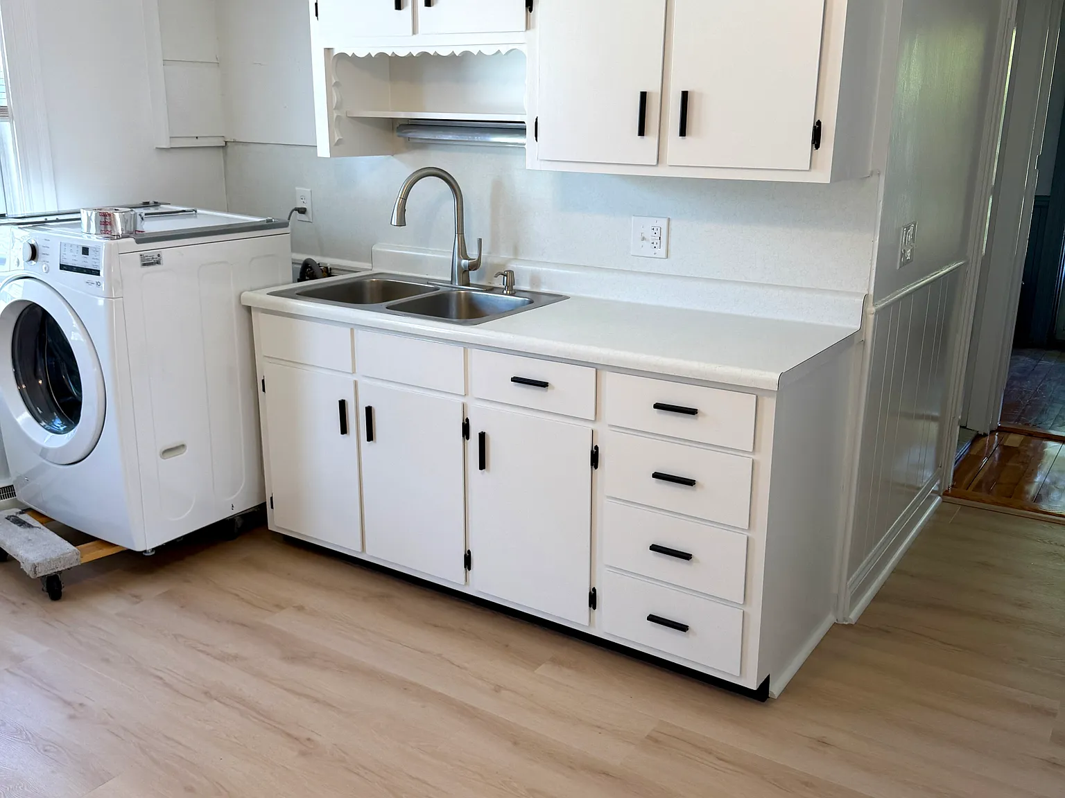 2 bed, $2,100 — Photo 2