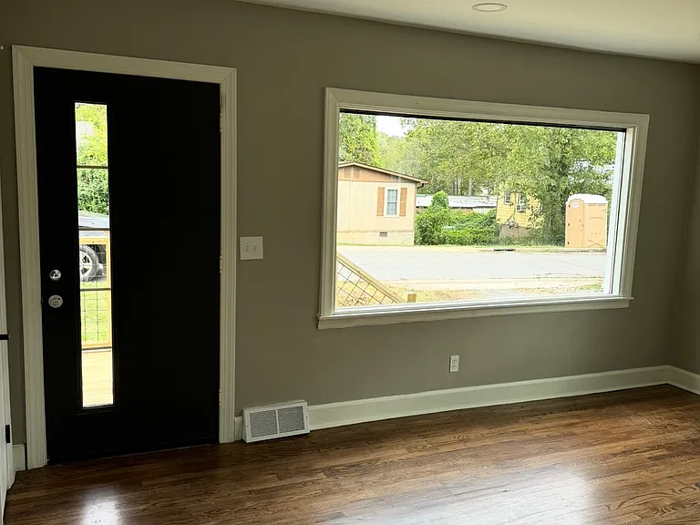 28 Jeffress Ave #1 — Photo 3