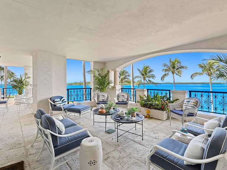 5221 Fisher Island Dr #5221 — Photo 3