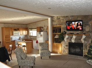 10704 Morley Dr, Willis, MI 48191