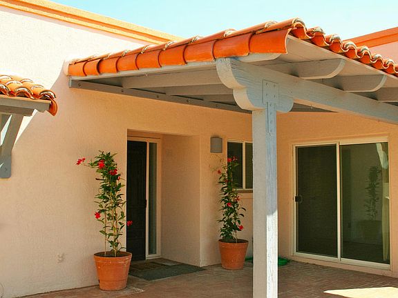 3rd image of 131 E Paseo Chuparosas