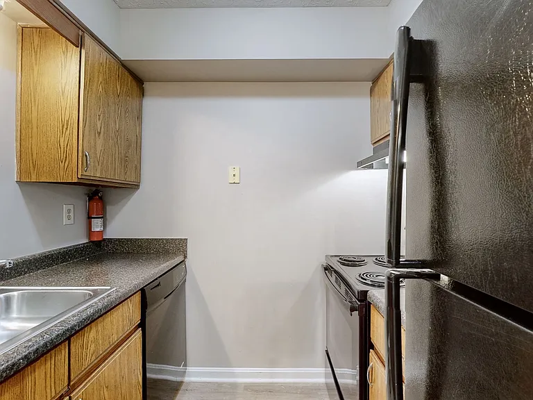 Breckinridge Pointe Apartments — Photo 5