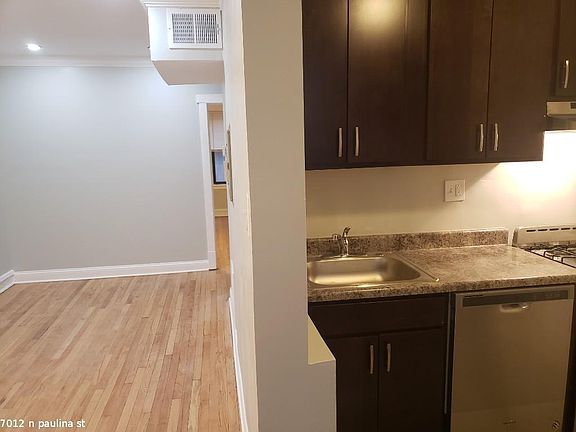4th image of 7012 N Paulina St #1416