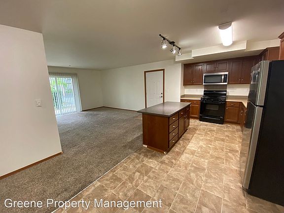 2nd image of 1421 Evergreen Park Dr SW Unit 101