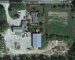 1st image of 817 E 199th St