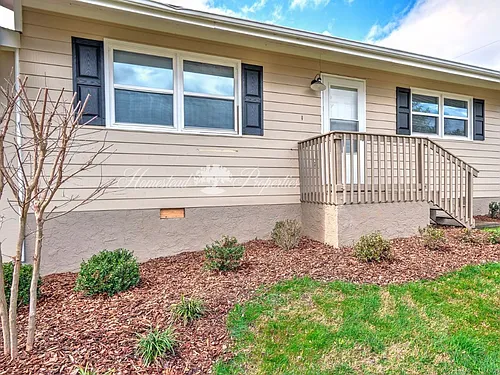 1817 E Oakland Ave #1 Photo 1 1817 E Oakland Ave #1 Photo 1