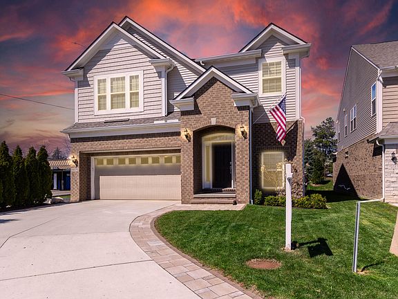 2nd image of 19075 Denali Cir