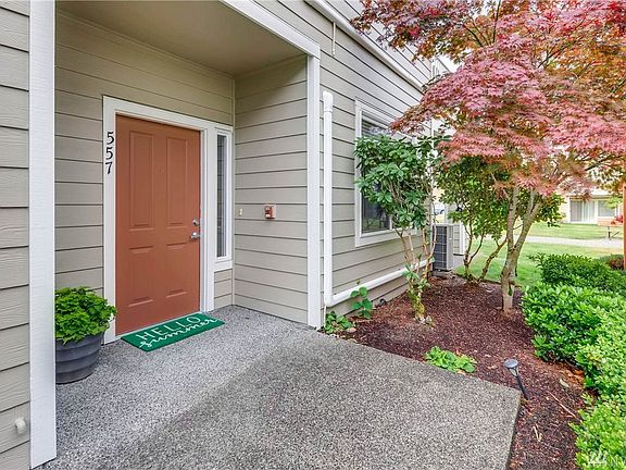 3rd image of 557 241st Ln SE
