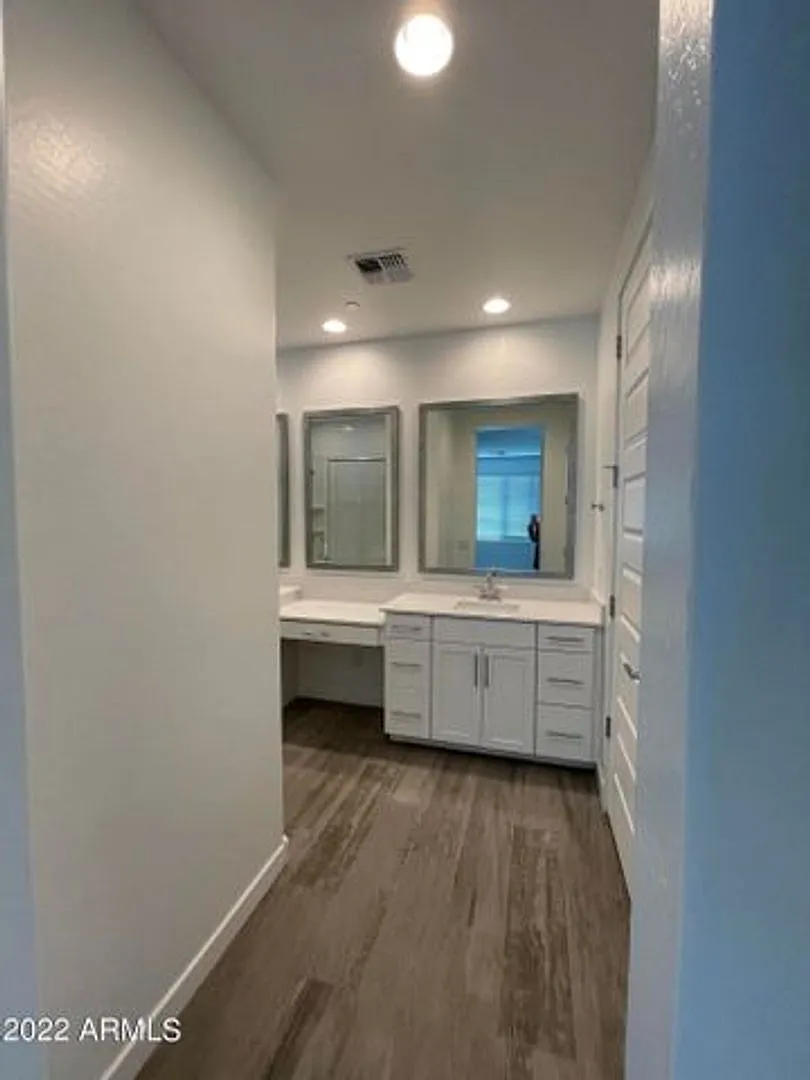 12553 W Calle de Sol — Photo 4