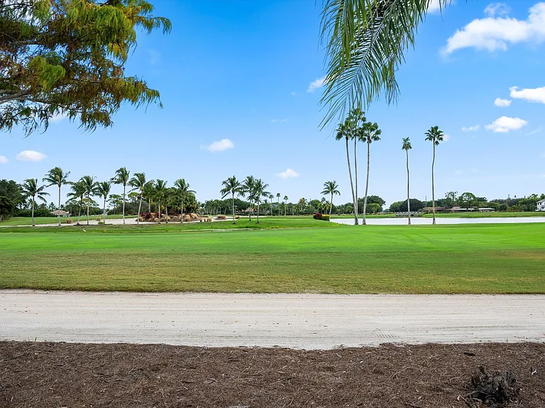 2104 Country Golf Dr — Photo 15