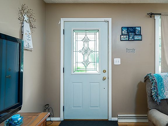 2nd image of 1518 Linwood Dr