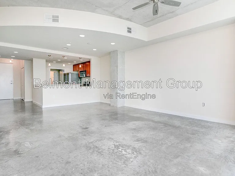 525 E Jackson St #704 — Photo 16