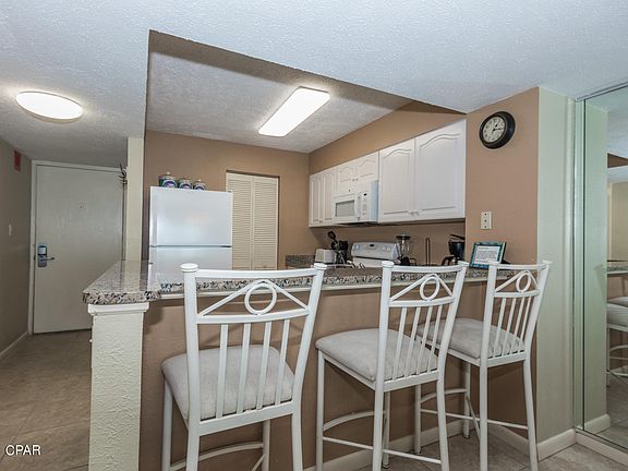 4th image of 7205 Thomas Dr Unit D605