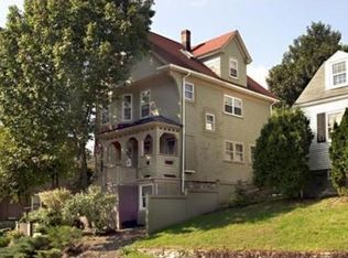 30 Bow St, Lexington, MA 02420