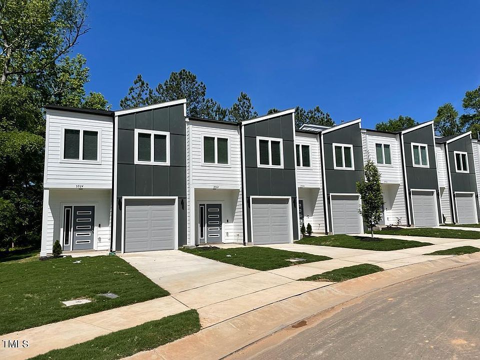 1st image of 1202 River Rock Dr
