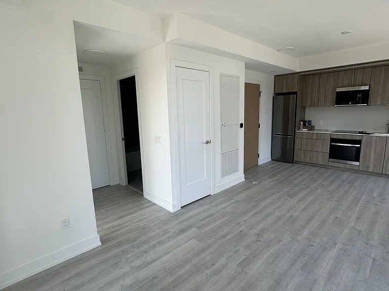 25 Cordova Ave #1405 — Photo 7