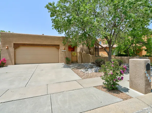 5419 Vista Lejana NE, Albuquerque, NM 87111