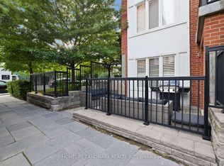 2 Kay Macpherson Ln, Toronto, ON M4M 3E9