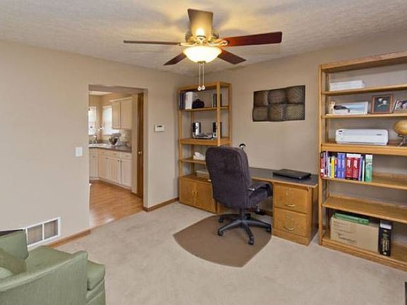 den/dining room