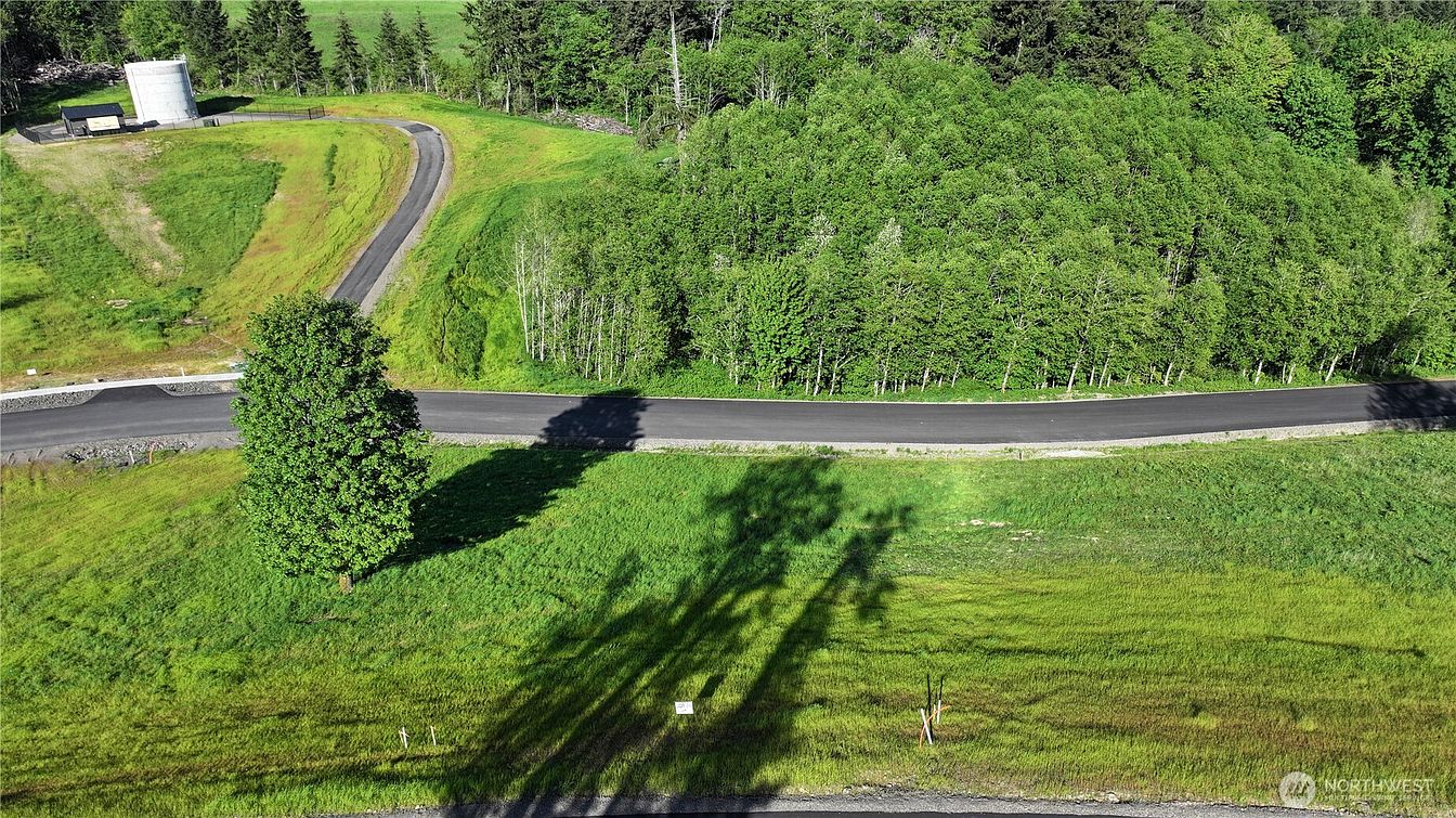 2nd image of 0 Sundance Court #24